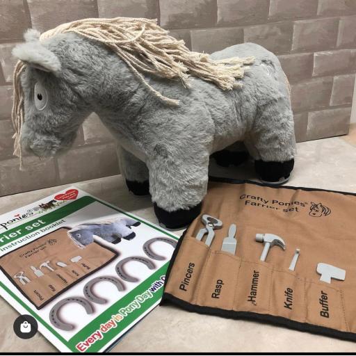 Crafty Ponies  Farrier Set